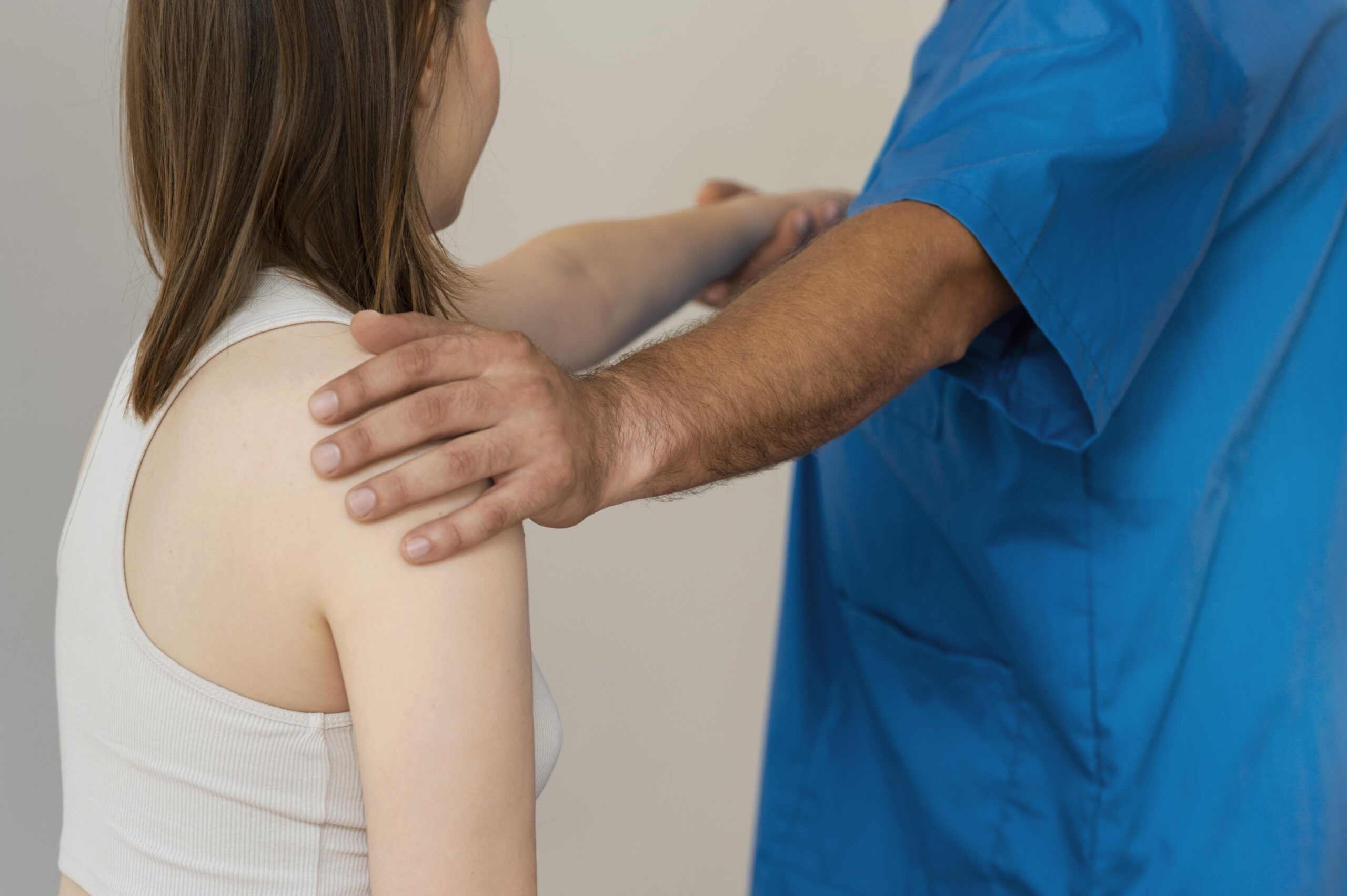 Shoulder Pain Treatment in Gurgaon